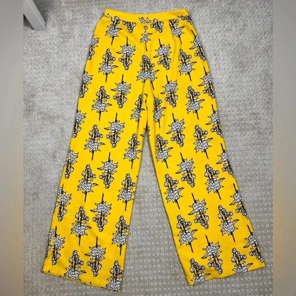 High-waisted, wide-leg floral yellow pants, Size 6, Bold, Statement Trousers - Picture 5 of 6